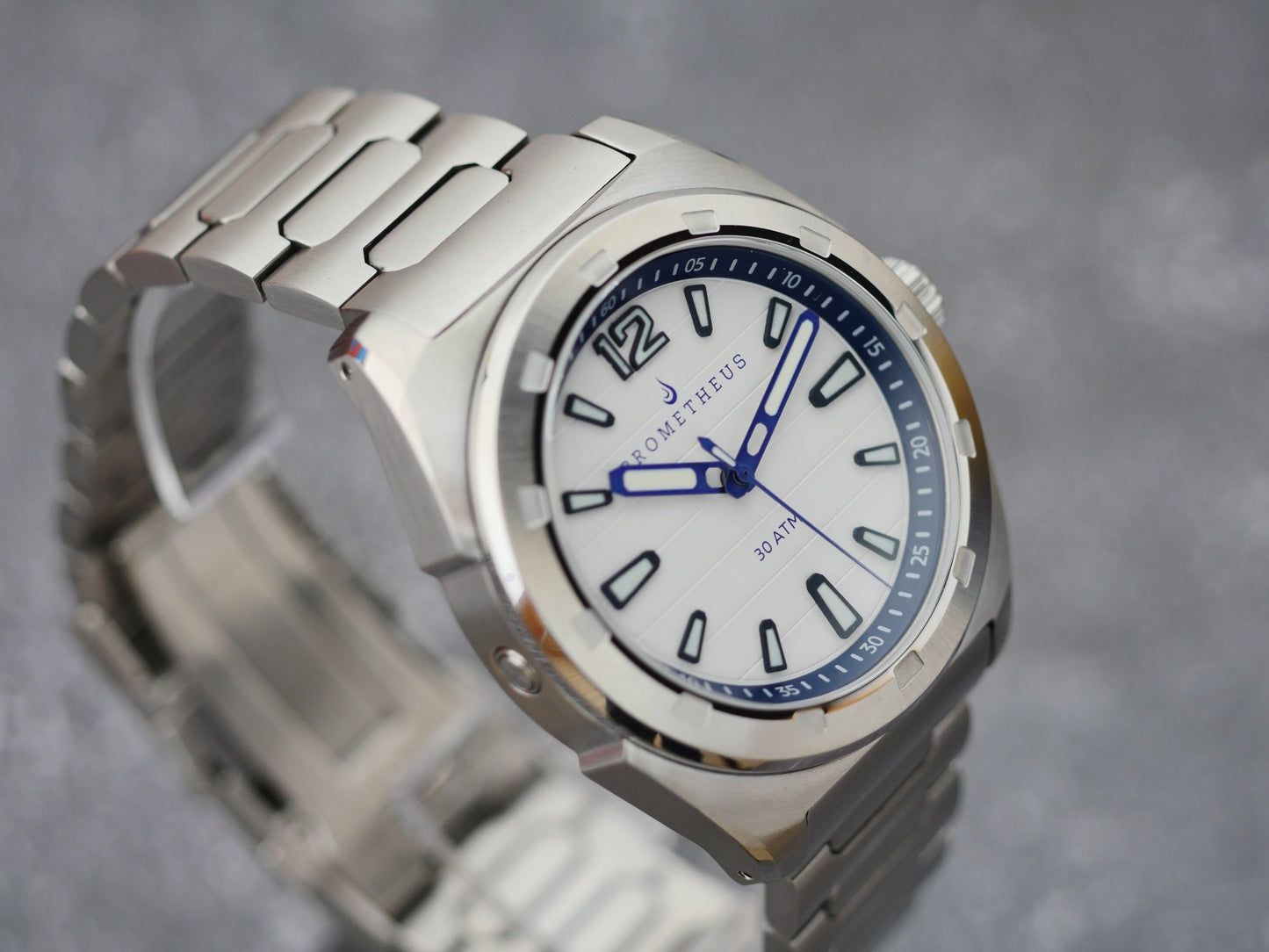 Prometheus Jamanta White - Dial No Date