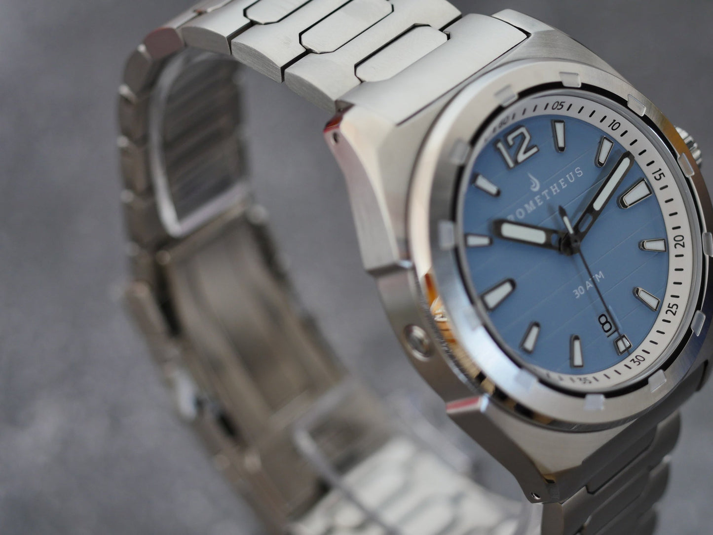 Prometheus Jamanta Blue - Dial Date